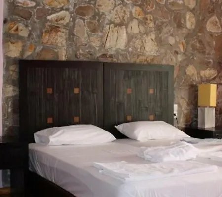 Lefteri's & Loukia's Neraida (Trikala)