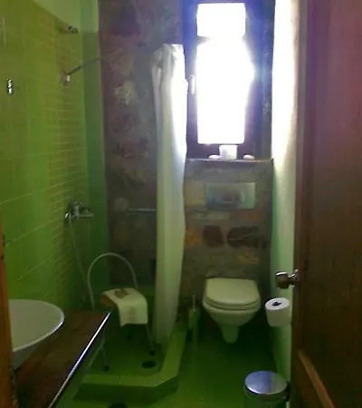 Lefteri's & Loukia's Guest house *