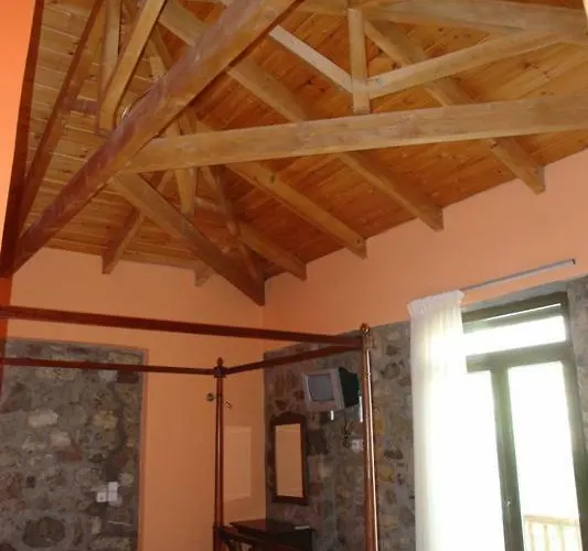 Maison d'hôtes Lefteri's & Loukia's In Tzoumerka With Pool Neraida (Trikala)